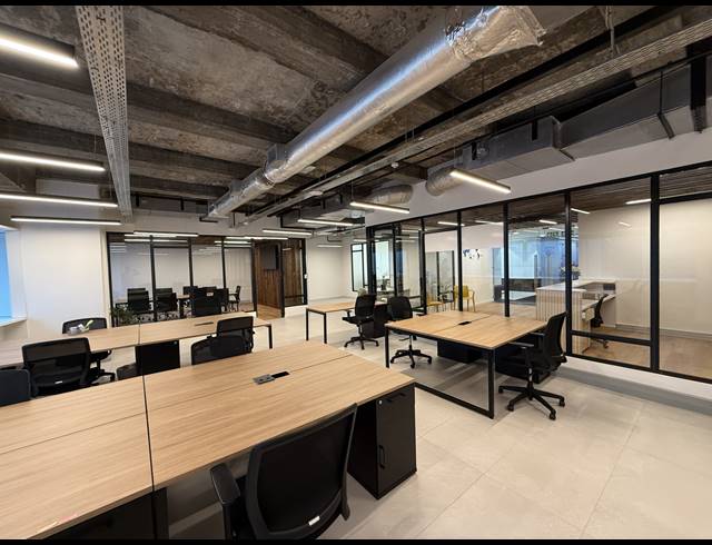 197M² OFFICE TO LET IN FORESHORE